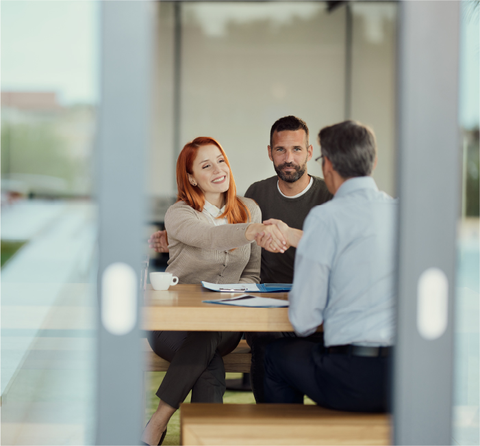 eQ customer care team image